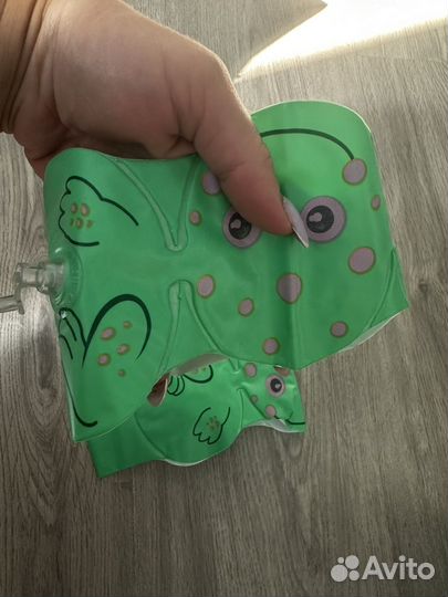 Жилет новый детский миньоны, нарукавники