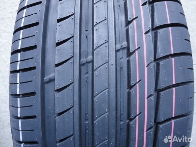 Triangle Sports TH201 275/40 R19