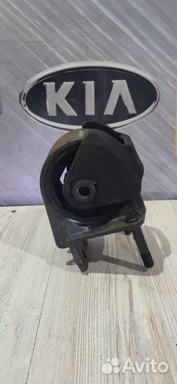 Кронштейн опора крепления кпп коробки передач Kia