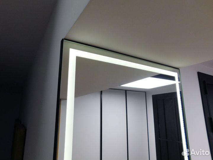 Зеркала в черной рамке с подсветкой на заказ