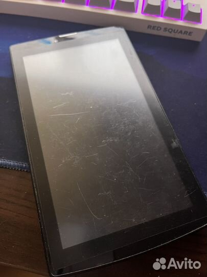 Планшет Digma optima 7202