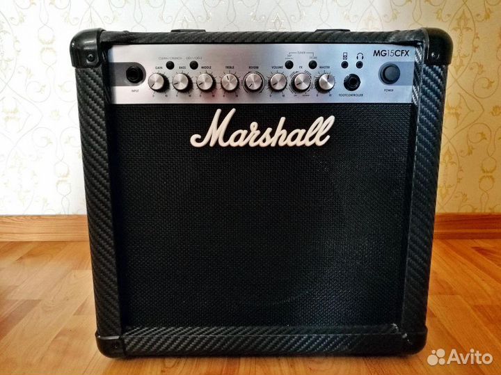 Комбоусилитель Marshall MG15CFX