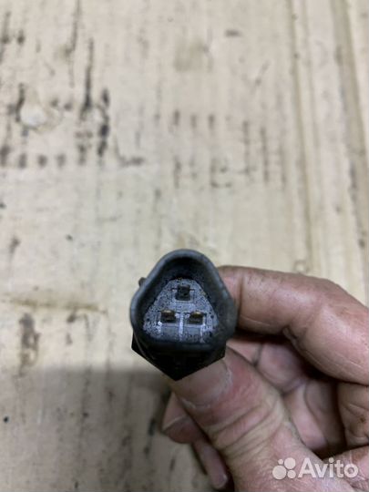 Датчик температуры K3VE Дайхатсу Юрв