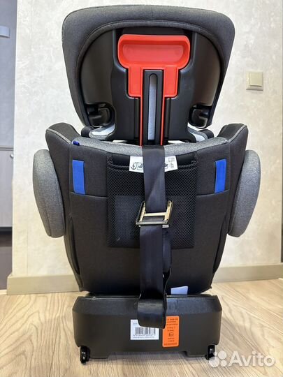 Детское автокресло Osann Eno