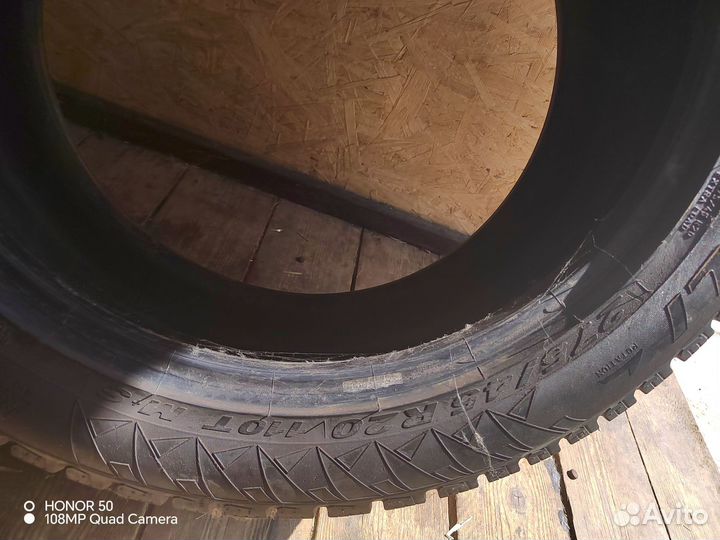 Pirelli Winter Carving Edge 275/45 R20