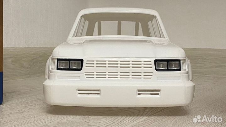 Фары для кузова RC трофи Toyota LC80