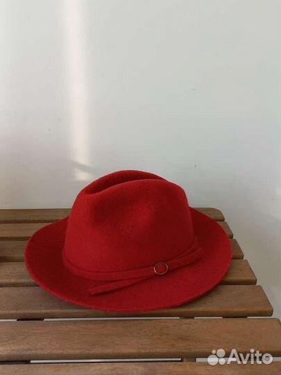 Шляпа фетровая