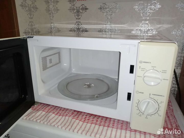 Микроволновая печь