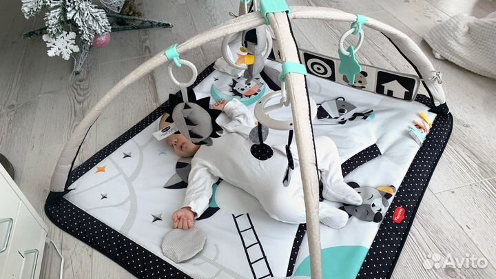 Развивающий коврик tiny love день и ночь