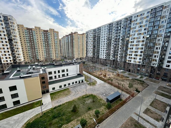 2-к. квартира, 34 м², 8/17 эт.