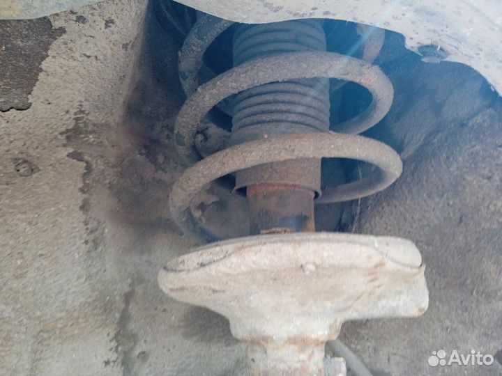 Амортизатор Chevrolet Metro 1.3 2001 перед. лев