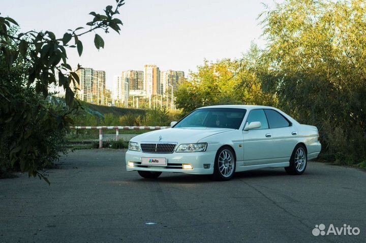 Nissan Laurel 2.0 AT, 1998, 300 000 км