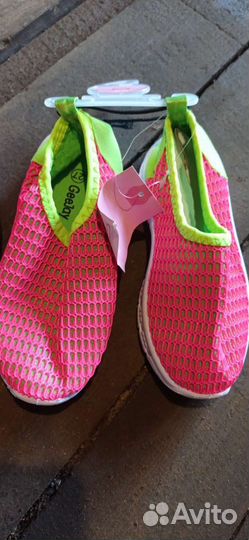 Кроссовки детские