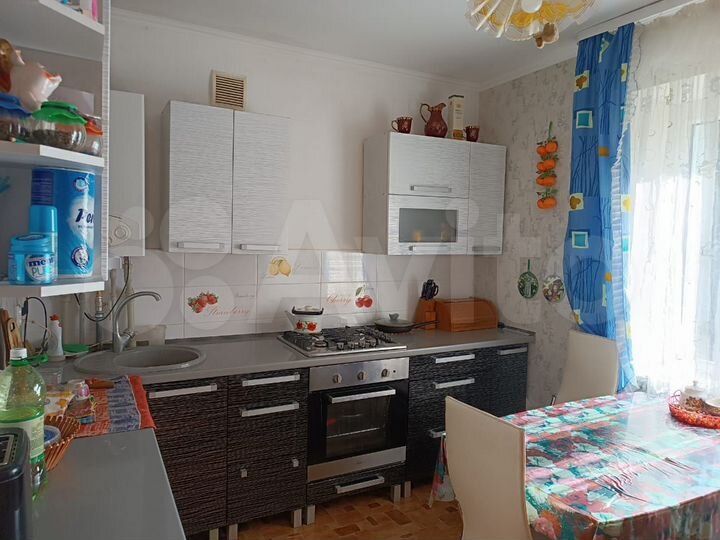 3-к. квартира, 69,8 м², 1/2 эт.