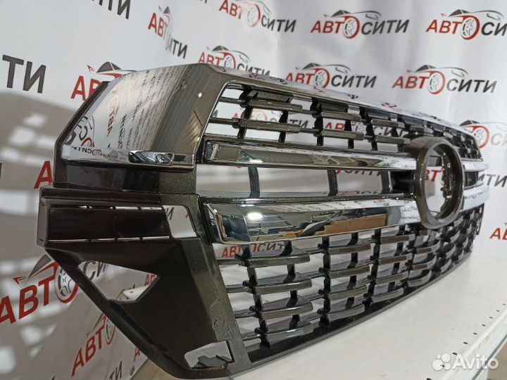 Решетка радиатора Toyota Land Cruiser 200 2016
