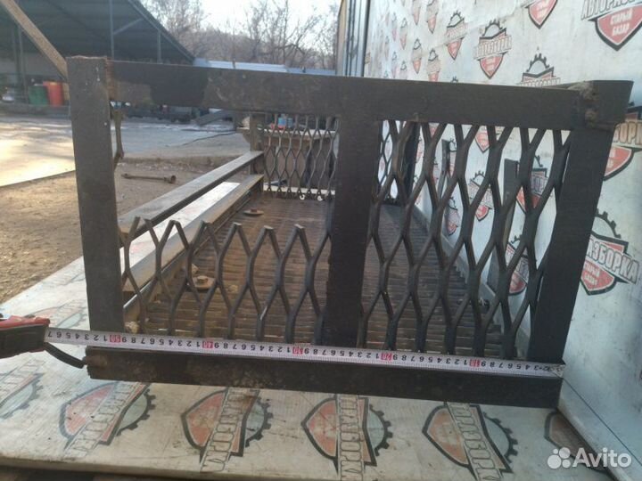 Ящик для инструментов Nissan Diesel CM89ES FE6