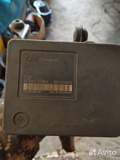 Блок ABS Mazda 3 bk Ford