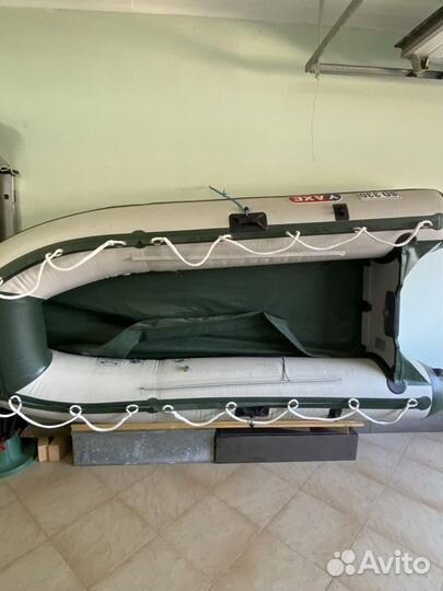 Надувная лодка