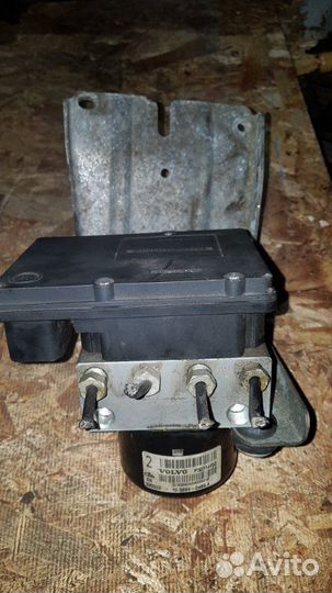 Блок abs Volvo S60