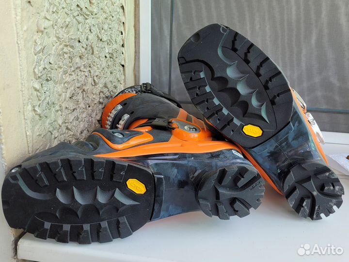 Ботинки горно лыжные для скитура/бэккантри