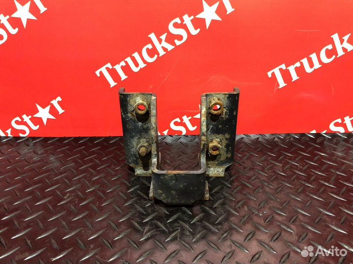 Кронштейн заднего крыла камаз 5490