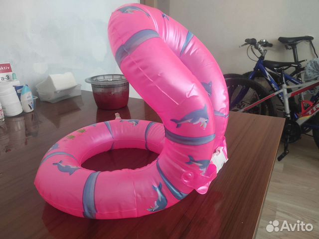 Надувной пончик