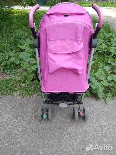 Детская прогулочная коляска