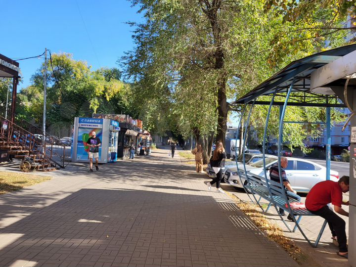 Помещение на первой линии с арендатором