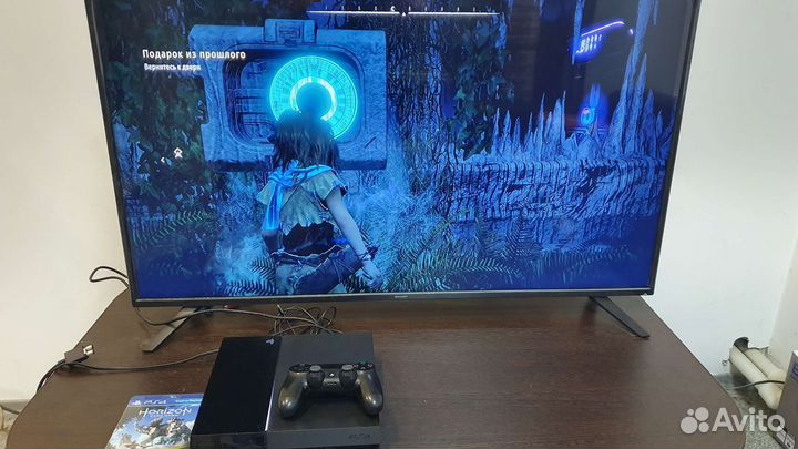 Sony PS4+6 игр,на гарантии