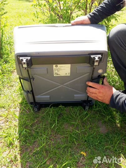 Холодильник для машины