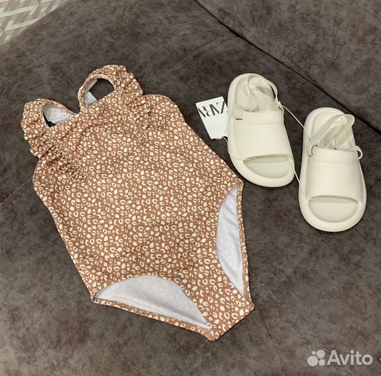 Купальник Zara 104,110 новый