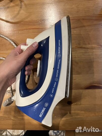 Утюг Bork