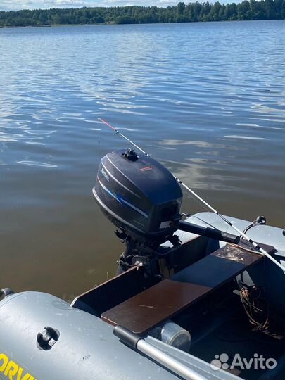 Лодка с мотором 5 л.с
