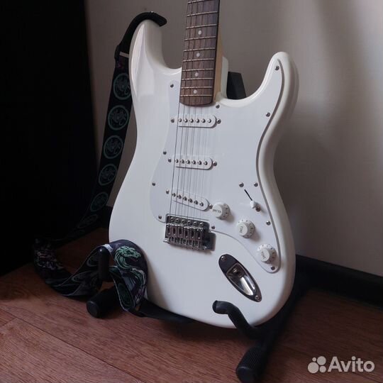 Электрогитара fender squier