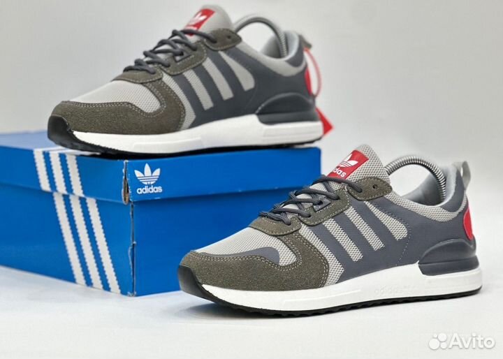 Кроссовки Adidas ZX 700