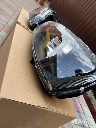 Фары 1118 калина 1 черный корпус