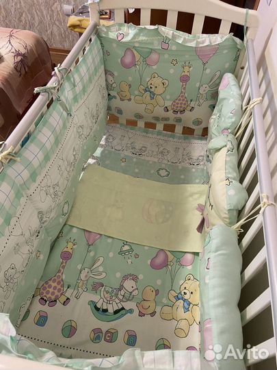 Комплект в детскую кроватку