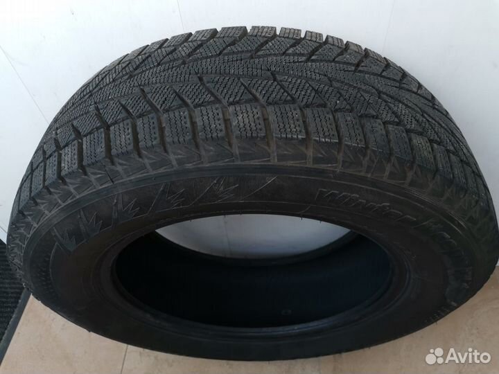 Hankook Winter I'Cept IZ2 205/65 R16 99T