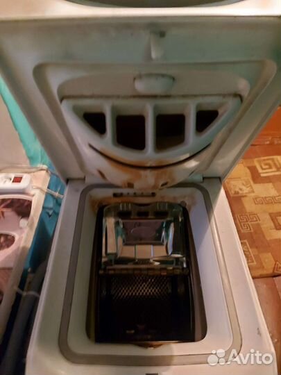 Стиральная машина с вертикальной загрузкой