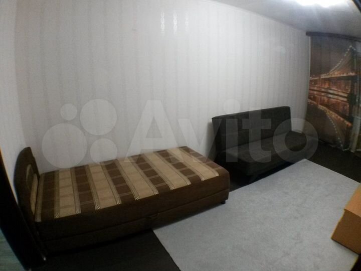 2-к. квартира, 56 м², 1/9 эт.