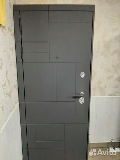 Дверь входная бу