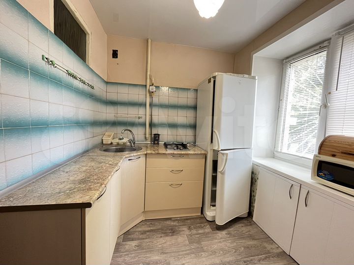 2-к. квартира, 42,4 м², 1/5 эт.