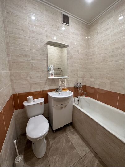 2-к. квартира, 43,2 м², 2/5 эт.