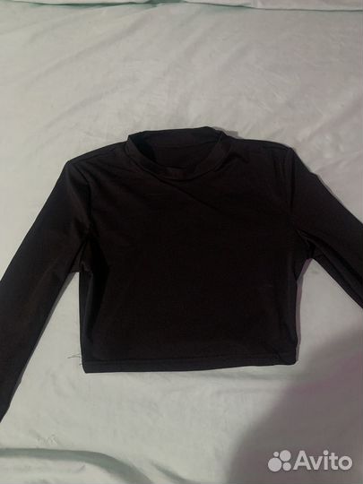 Укороченный лонгслив