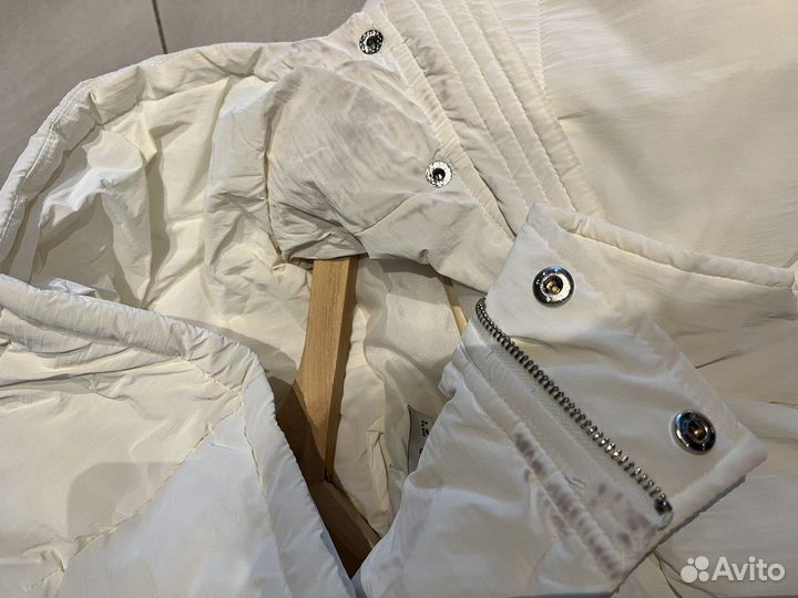 Пуховик женский
