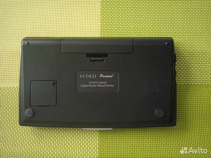 Электронный переводчик Ectaco Partner ER 300T
