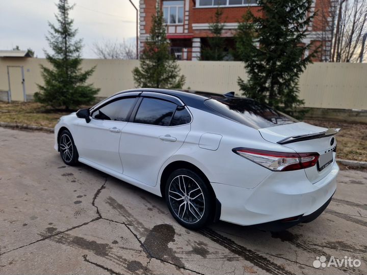 Toyota Camry 2.5 AT, 2019, 179 000 км