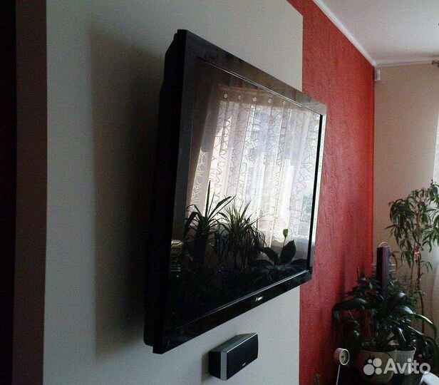 Повесить телевизор на стену, сборка мебели