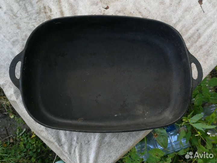 Чугунная сковорода прямоугольная форма TimA