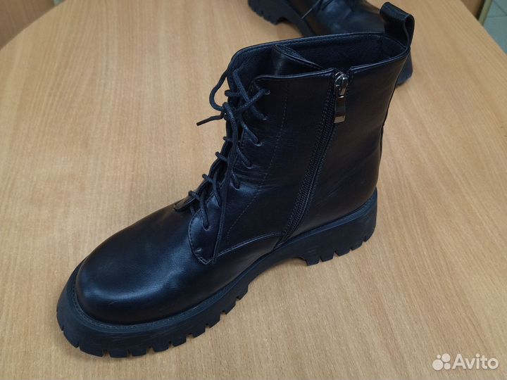 Ботинки осенние женские